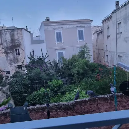 Enza Domus Apartamento Bari