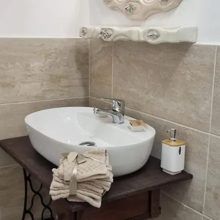 Διαμέρισμα Enza Domus *