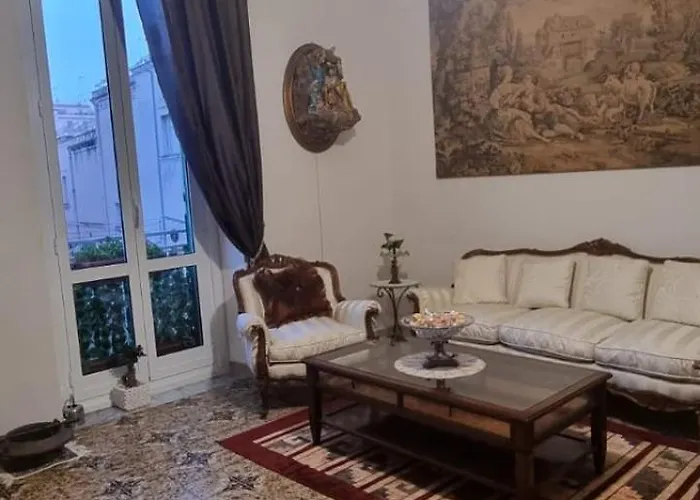 Enza Domus Apartment